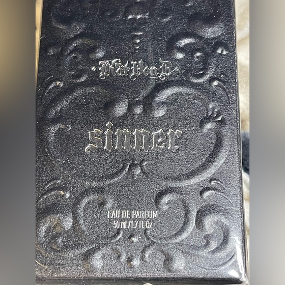 Rare Kat Von D Sinner Eau de Parfum - 1.0 Fl Oz - Picture 5 of 5